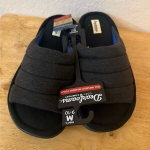 Dearfoams Men's Charcoal and Navy Slippers